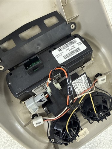 00-06 Chevy Silverado Tahoe GMC Yukon Overhead Climate Console OEM Beige TESTED - Picture 11 of 12