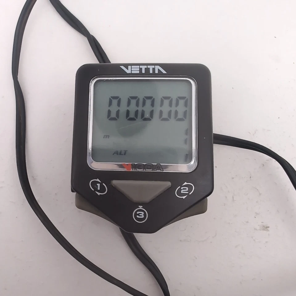 VETTA V100A Cyclocomputer Cycle Computer w/ Clip & Sensor WORKS - Image 4 of 4