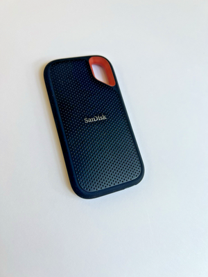 SanDisk Extreme Portable SSD 4TB USB-C External Drive SDSSDE61