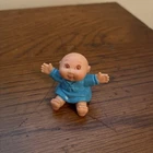 Vintage 1998 Barbie KB Toy Cabbage Patch Blue Pre-owned 1 1/2 inches tall