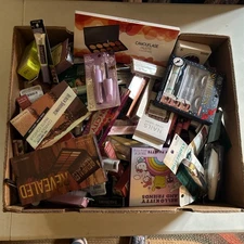 bulk mixed cosmetics, hair, nails, skincare mixed lot of 35 pieces