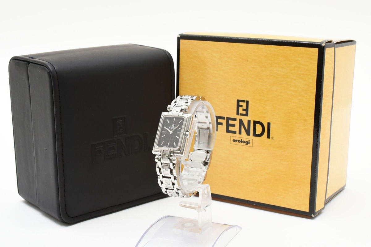 【美品】 FENDI 710L フェンディ レディースウォッチ ズッカ スクエア Near MINT w/Box】 FENDI Orologi Zucca 710L Black Dial Ladies