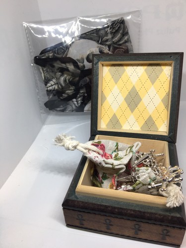 Skulls & spike silver tone Bracelet EWB skull crossbones box & skull & rose mask - Picture 7 of 12