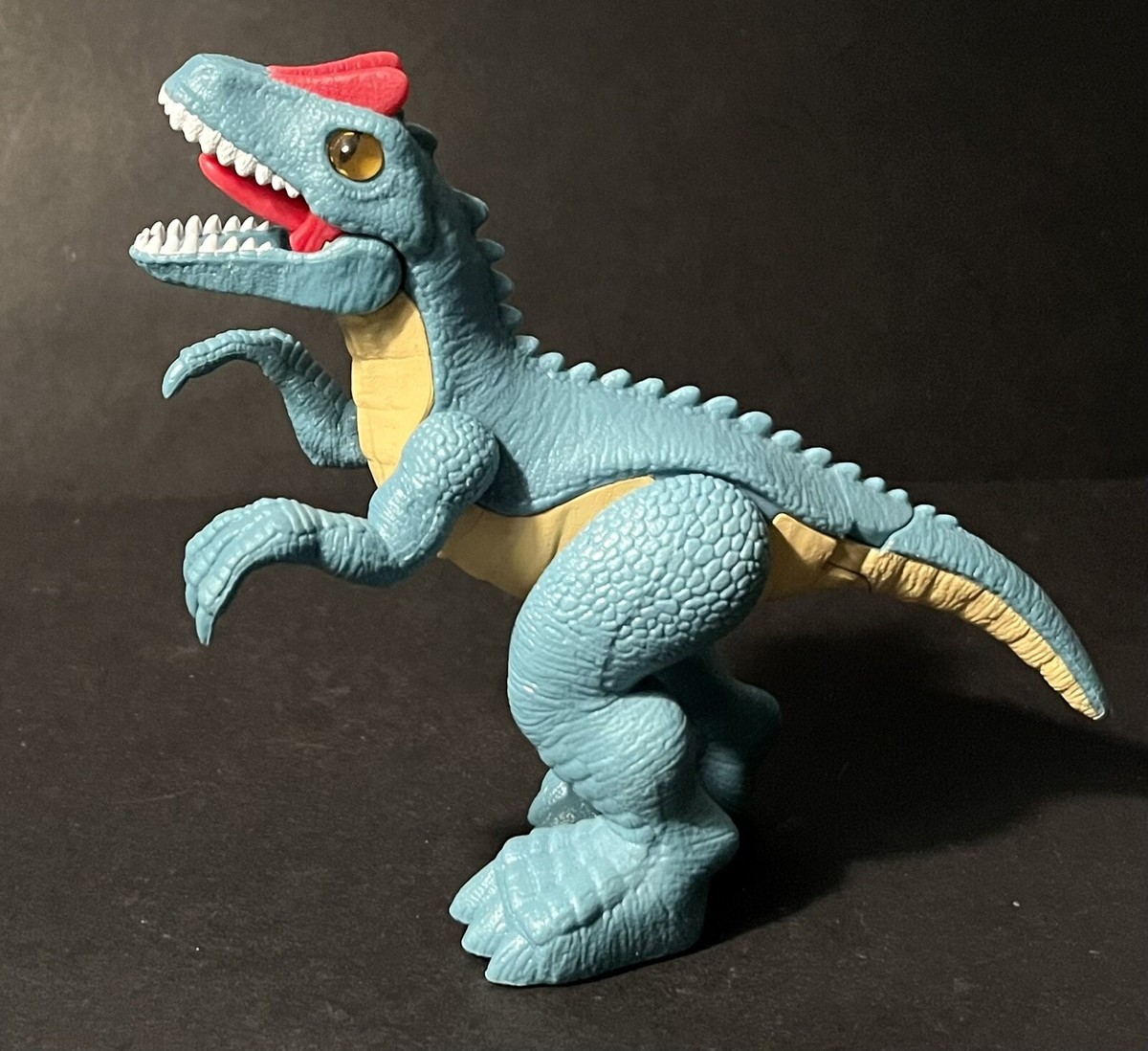 Fisher-Price Imaginext Jurassic World Allosaurus & Ranger Figure 2-Pack - Dinosaur Toy For Kids 3+