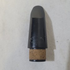 H. Bettoney 7B Clarinet Mouthpiece with Ligature and Cap