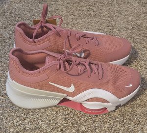 美品ナイキ スーパーレップ4 Nike Zoom Superrep 4 | eBay