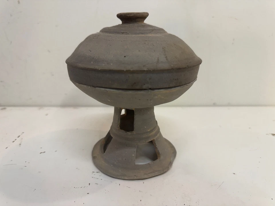 Antique Authentic Korean Silla Dynasty Period Art Pottery Footed Bowl with Lid - Image 3 of 4