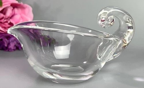 Vintage Steuben Art Glass Snail Handle Gravy Boat Lead Crystal 6.5”L