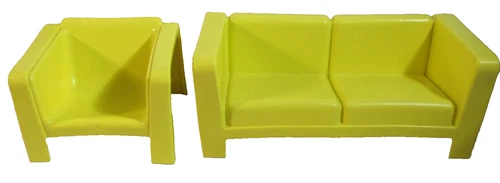 VINTAGE MATTEL 1973 BARBIE TOWN HOUSE LIVING ROOM YELLOW COUCH & CHAIR FURNITURE