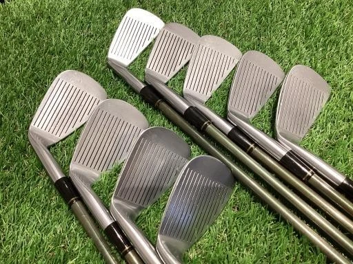 HONMA LB-717 10S Iron Set 3-11(9Clubs) / 1S TITANIUM CARBON - Image 2 of 4
