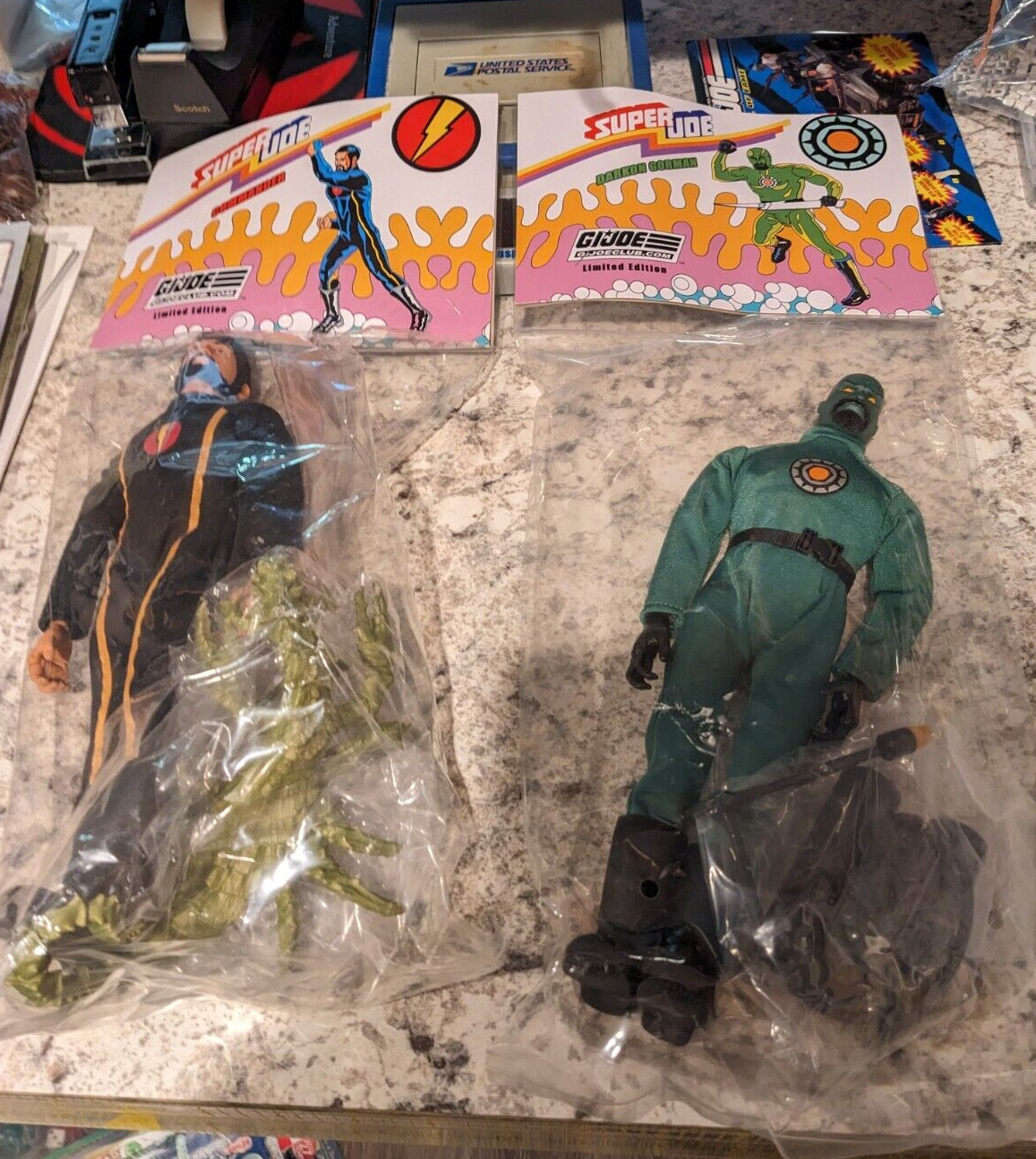 GI JOE Hasbro Collector's Club Super Joe & Darkon sealed bagged