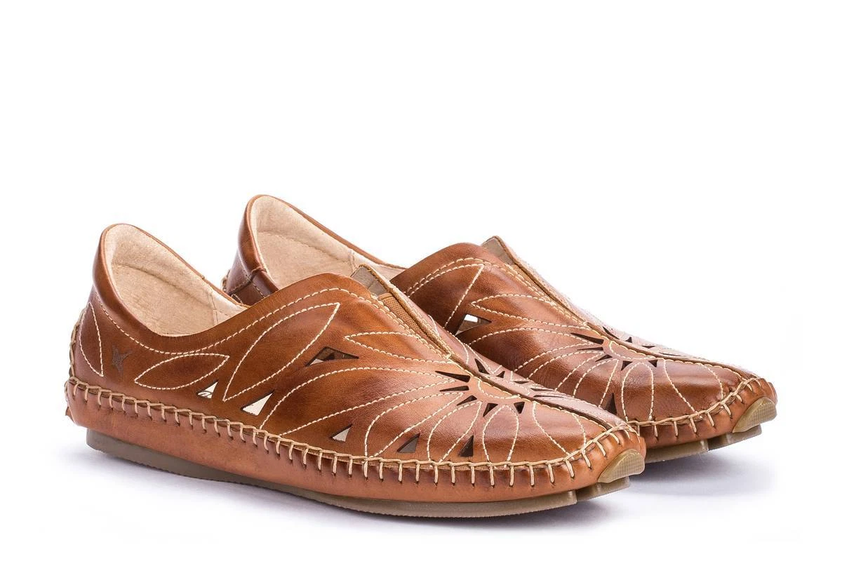 Pikolinos jerez deals loafer womens