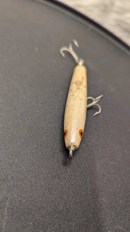 Antique Bomber Stick Bait Lure White 3 1/2" Wood Jumper Topwater Surface Fishing - Image 2 of 4