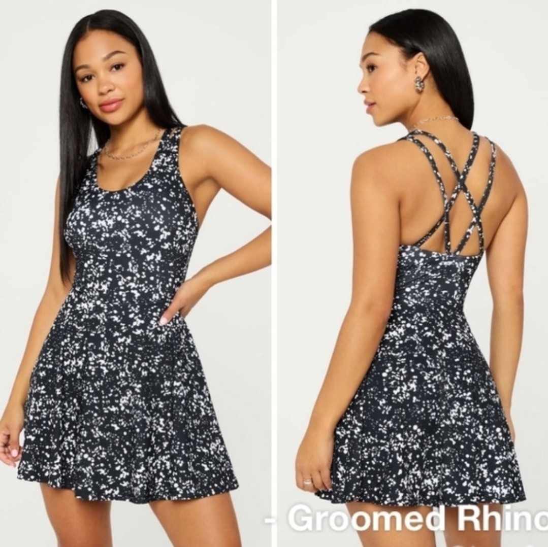 Fabletics Women's Boost Performance Classic Mini … - image 1