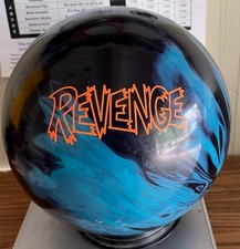 USED Radical Revenge Pearl Reactive Bowling Ball, Green/Carbon, 15LB (K)