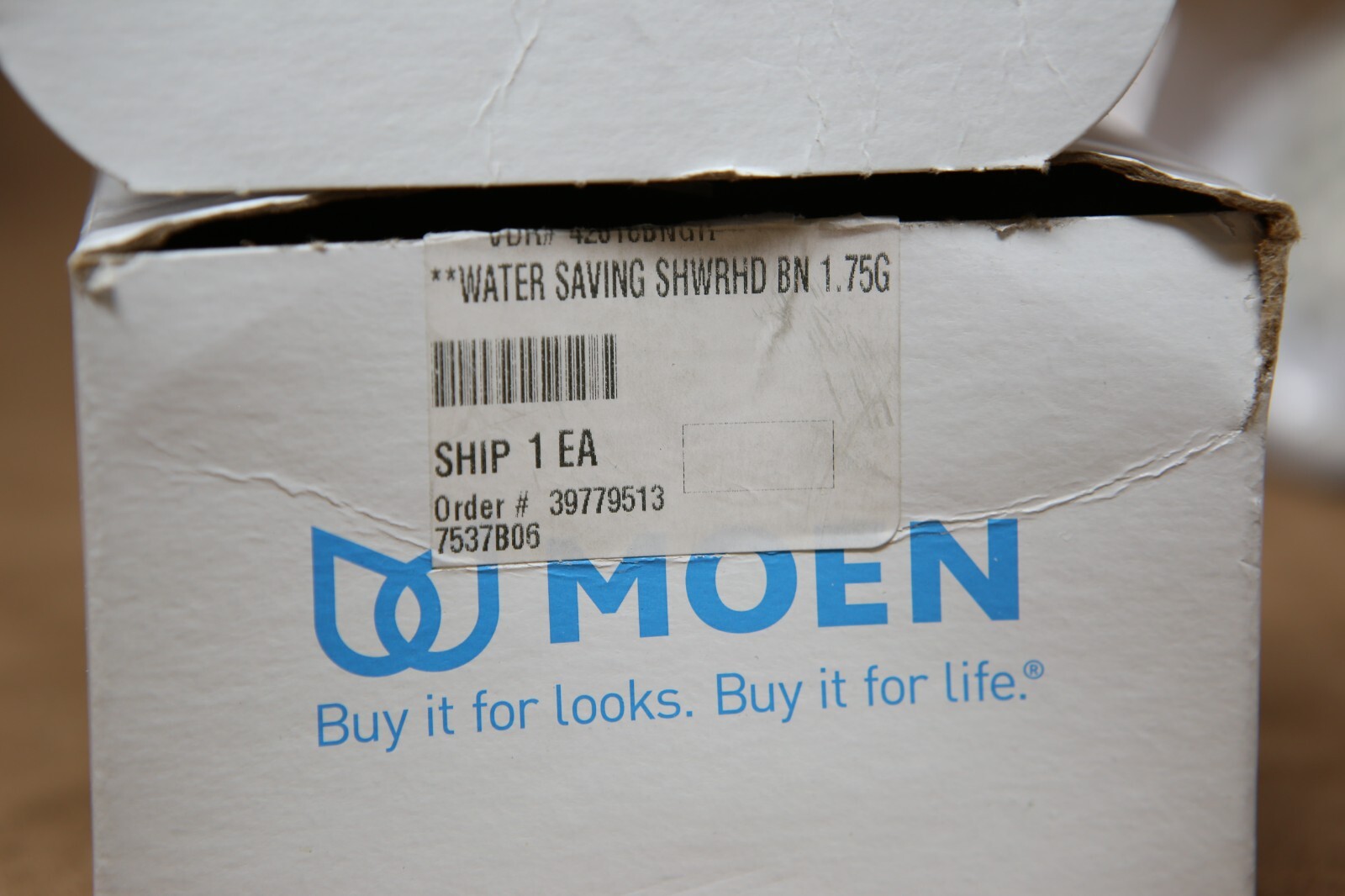 MOEN Shower Head Brushed Nickel 1,75gpm Set of 2 New 42018BNGR Showerhead