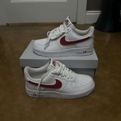 white nike red check