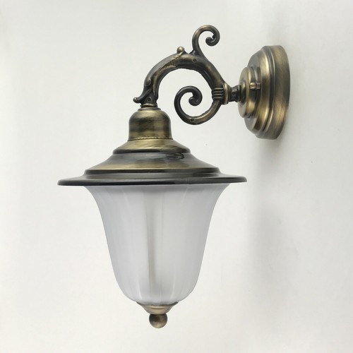 Luce Pheadra da parete in ottone massiccio per esterni interni - Foto 4 di 34