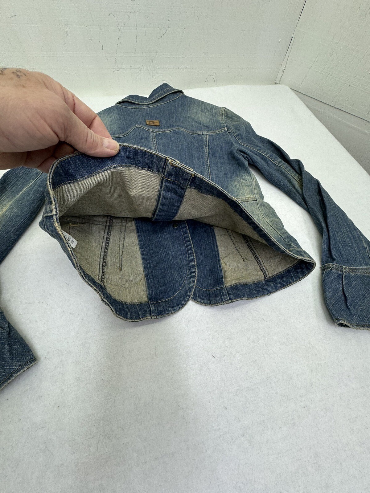 DKNY Denim Jacket Button Distressed Medium Woman’… - image 8