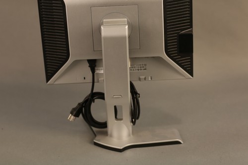 Dell 1908FBc Dell 19” LCD Monitor - Picture 10 of 13