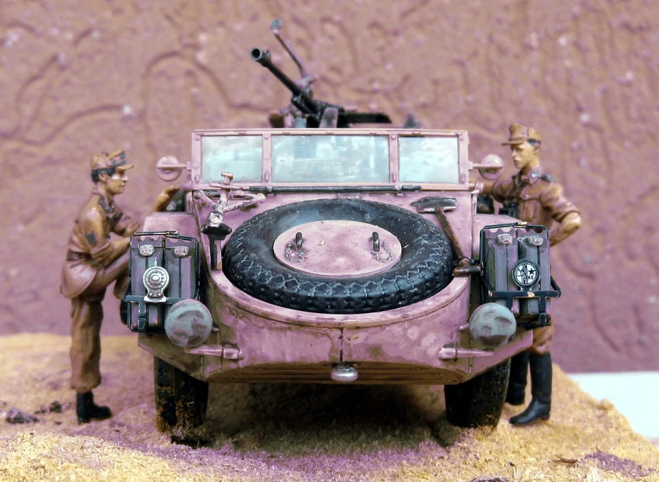 Diorama veicoli militari Italiani AS.42 SAHARIANA scala 1:35 Foto 3 de 4