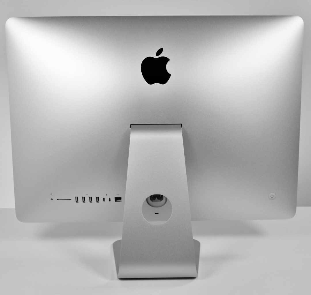 2020 iMac 27″ – Intel Core i5 3.1GHz • 5300 GPU – 256GB SSD Up to