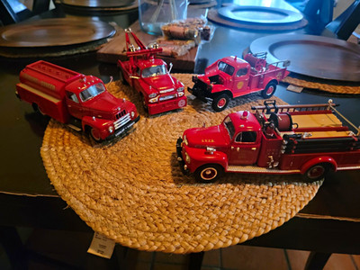 FDNY Firefighting & Rescue Lot of 4 Red Model Trucks incl First Gear