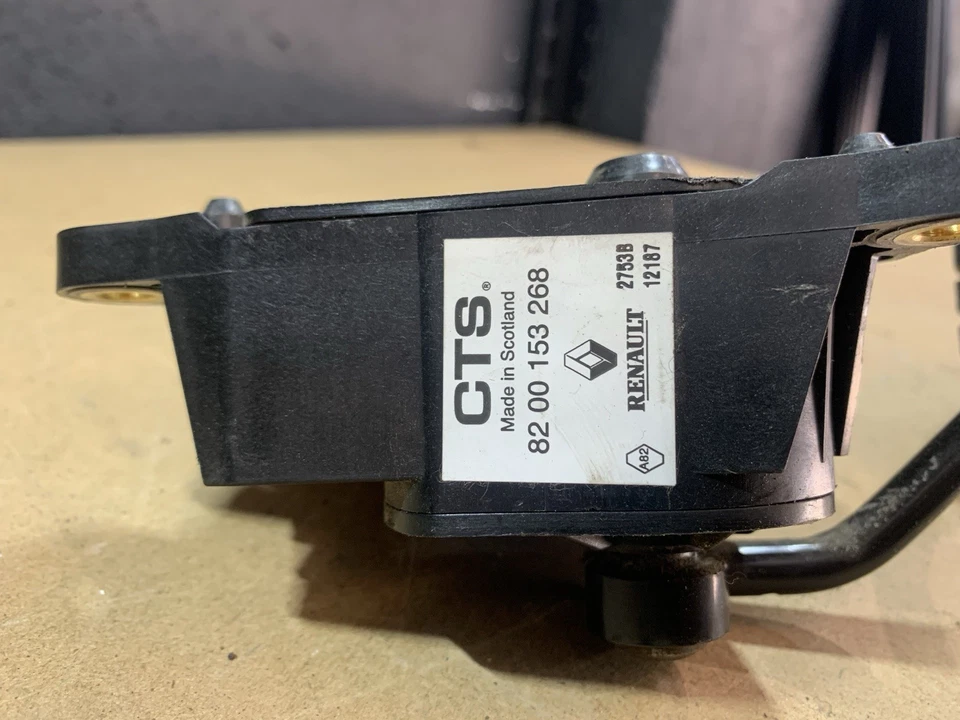 🇫🇷Renault Pédale D’accélérateur Électrique Megane 2 Réf 8200153268 - Photo 4/4