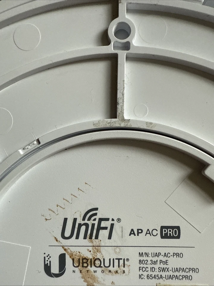 Ubiquiti Networks UAP-AC-PRO UniFi WiFi Access Point - Image 2 of 3