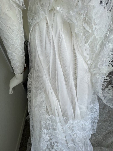 1950's Vintage Chantilly Lace White Wedding- ORIGINAL TAGS-STUNNING! - Picture 18 of 20