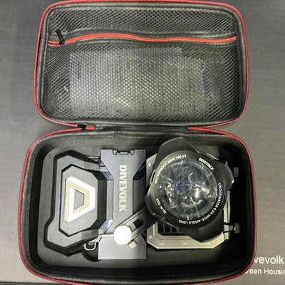 DIVEVOLK SeaTouch 4 Max Ocean Kit 60m/196ft w/ Wide Lens, Red Filter, Case