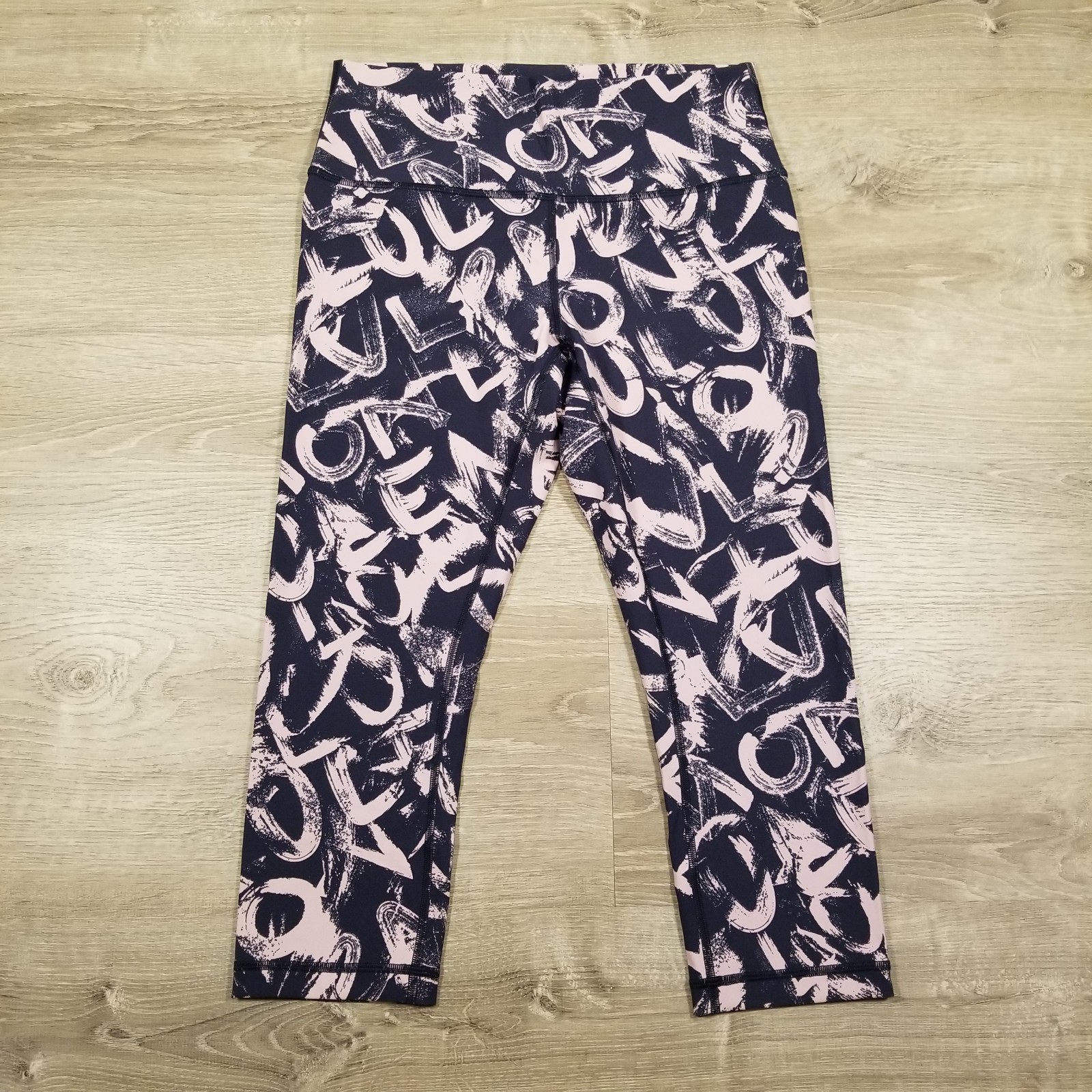 Lululemon Wunder Under Crop (High-Rise) 21