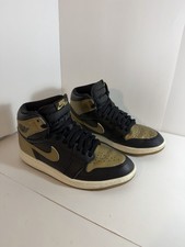 Nike Air Jordan 1 Retro High OG Black Metallic Gold Size 9.5 Men DZ5485-071