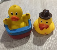 Lot Of 2 Rubber Ducks Jeep