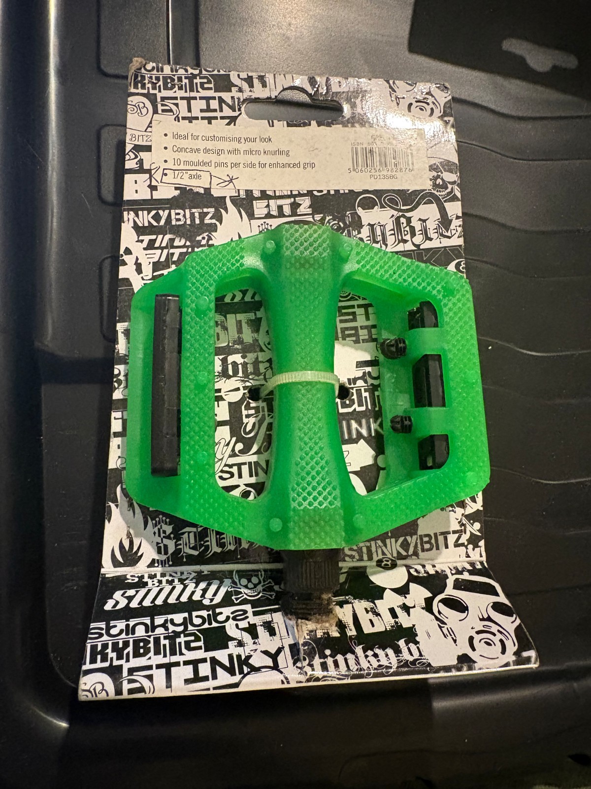Stinky Bitz Green Pedals 1/2'' Axle PD13SBG - BRAND NEW - UK SELLER