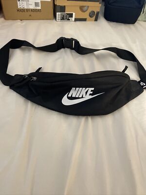 Nike Heritage Hip Pack Sport Pack Fanny Pack Expandable Waist