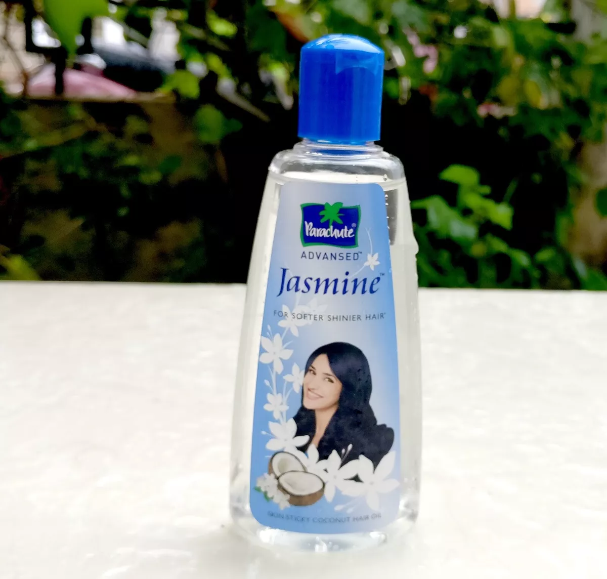 Buy Parachute Advansed Jasmine Coconut Non-Sticky Hair Oil 90 ml