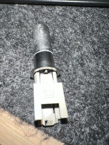 Temperaturfühler NTC BOSCH 00170961 für Waschmaschine Trockner Waschtrockner