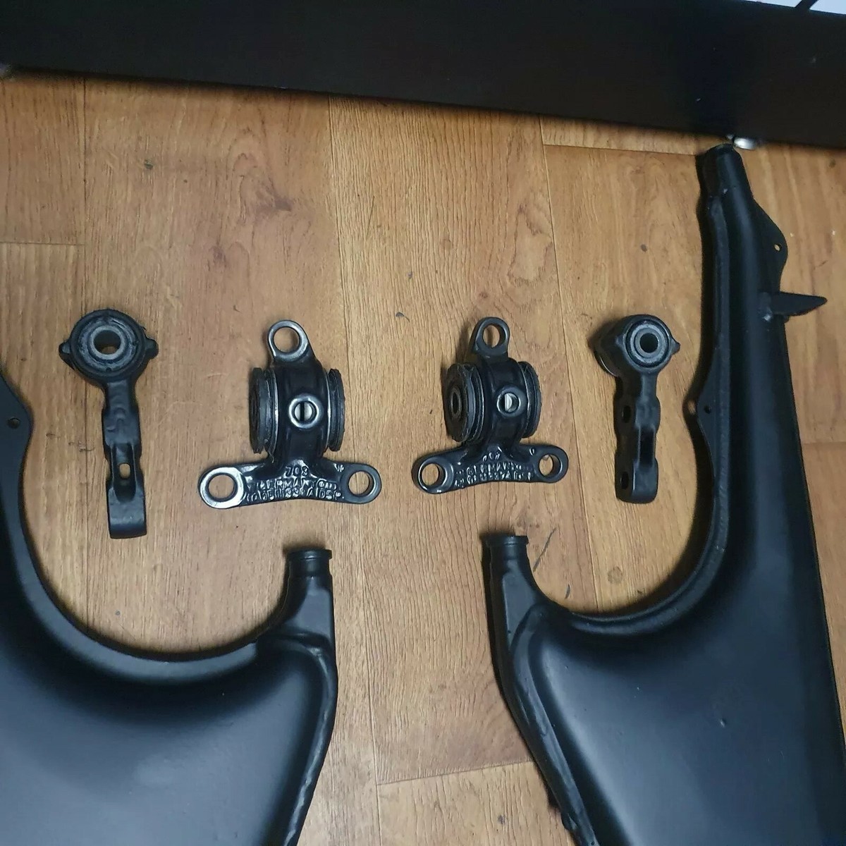 Audi 100/200 Audi A6 C4 S4 S6 D11 Control Arm Rear 4A0511511B 