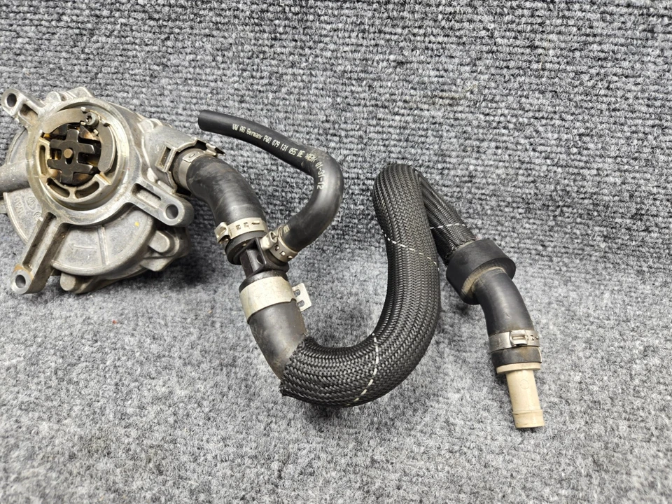 AUDI S6 2013-2018 BOMBA DE VACÍO DE FRENO CON MANGUERA OEM Foto 4 de 4