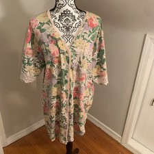 Vintage Gold Label Victoria Secret Floral Button Down Size M/L
