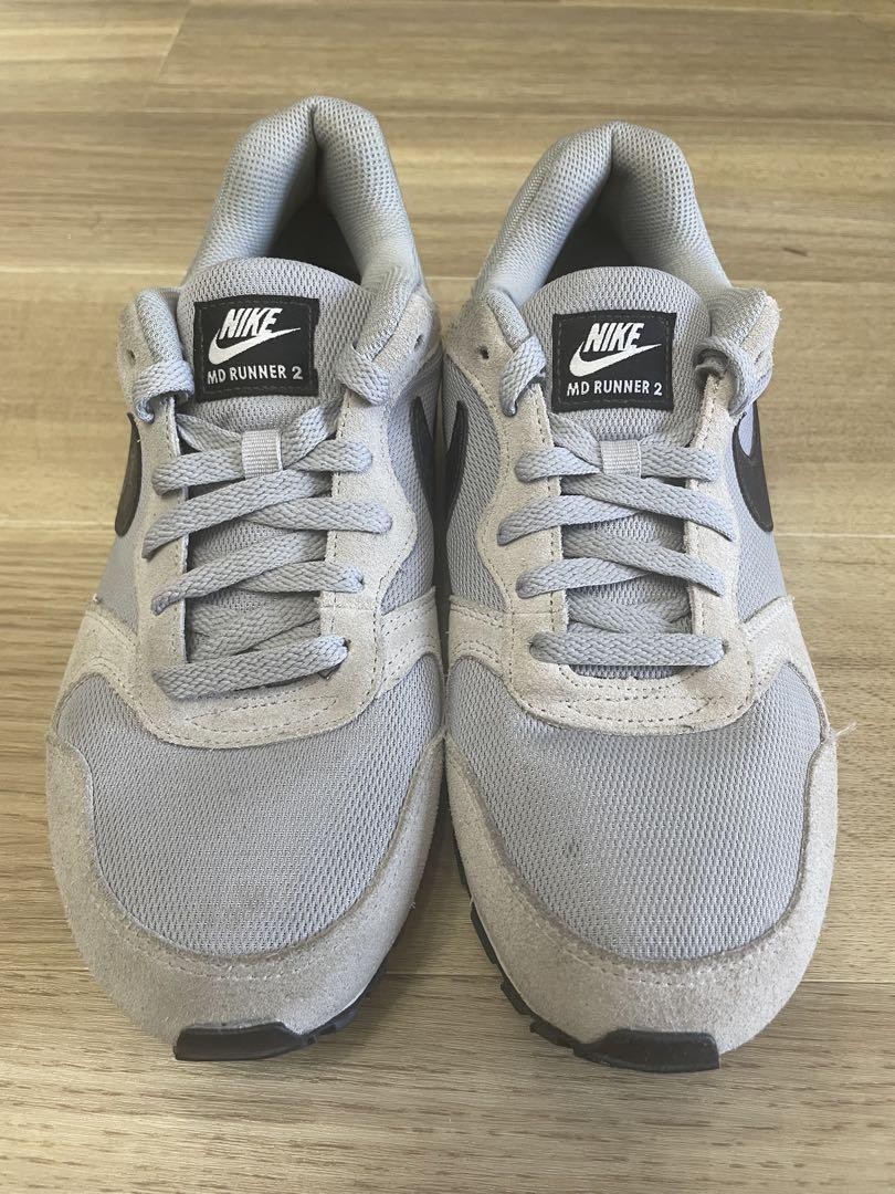 nike md runner grey