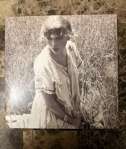 Taylor Swift Folklore "Betty's Garden" 2LP Limited Deluxe Edition Purple Vinyl