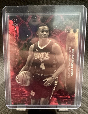 2025-26 Topps Chrome Cactus Jack De'Aaron Fox #60 San Antonio Spurs /5