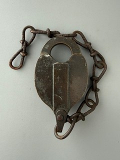 TERRE HAUTE & INDIANAPOLIS GHOSTLY CAST BRASS RAILROAD LOCK W/CLEVIS & CHAIN