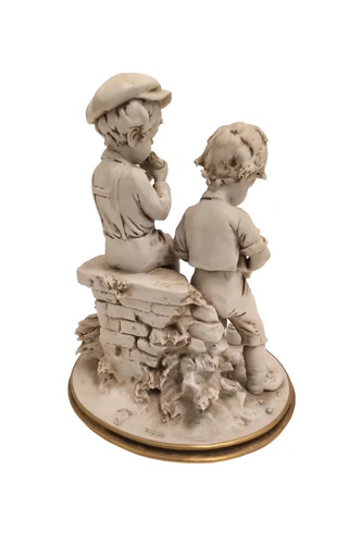 SCULPTURE in BISCUIT PORCELAIN by Benacchio - Children having a snack - Triade - Foto 2 di 5