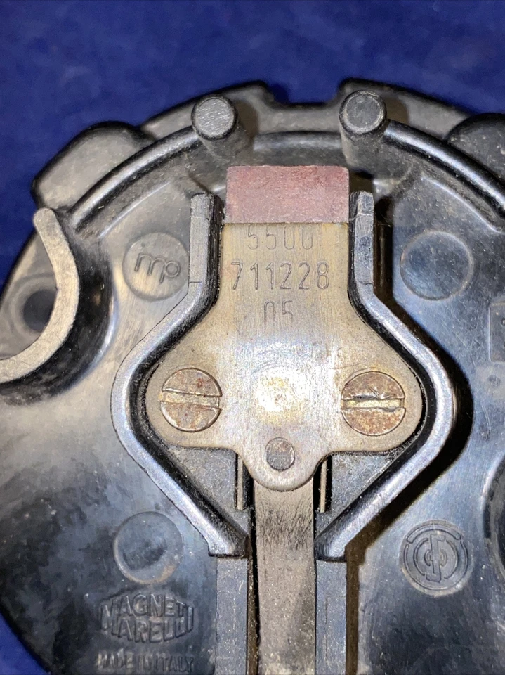 Magneti Marelli Distributor Rotor Arm 711016 classic vehicles - Image 4 of 4