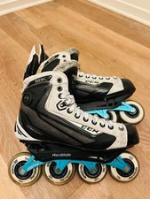 CCM White Ribcor 50K Skates with MarsBlade R1 Chassis 9.5D