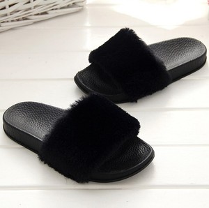 womens fuzzy slides
