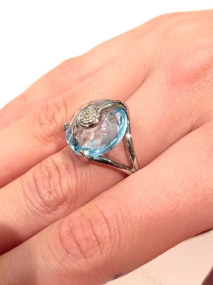 Anillo De Oro Blanco 18 CT 750 Con Topacio Azul Y Diamantes Hecho En Italia - Imagen 2 de 4